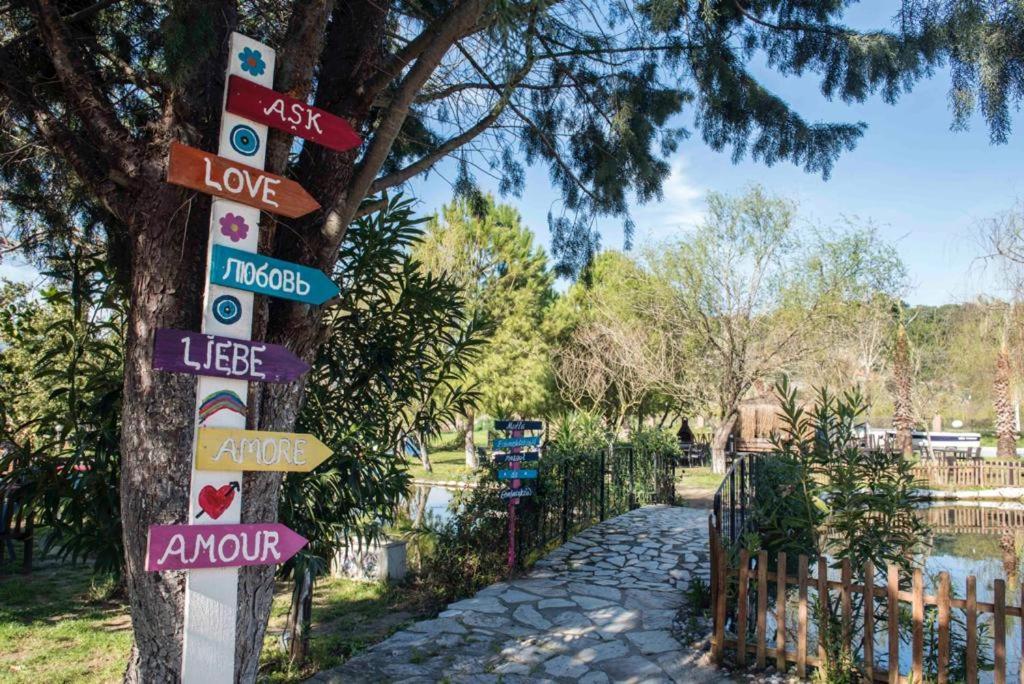 Otantik Tas Ev Dalaman Exterior foto