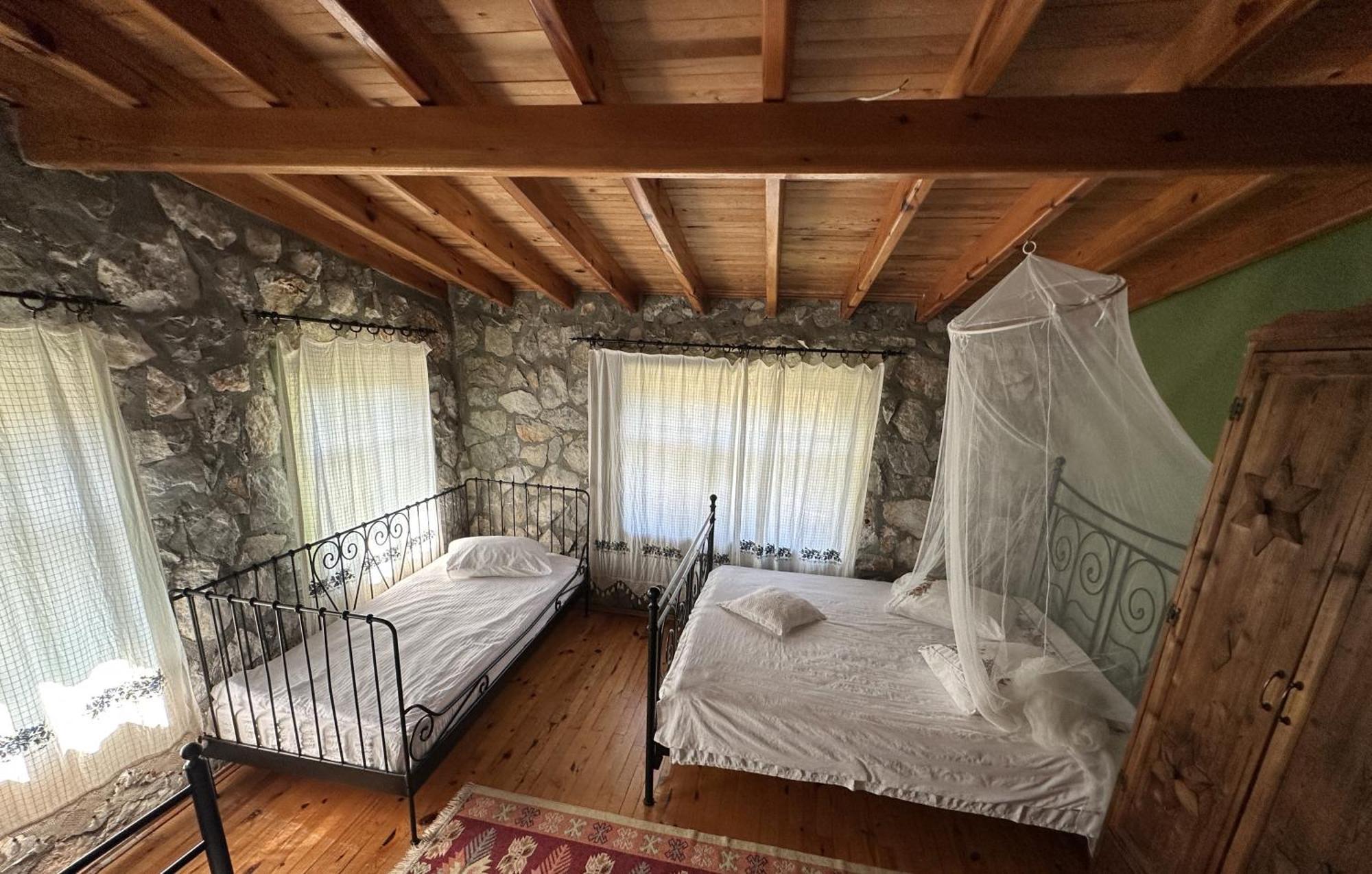 Otantik Tas Ev Dalaman Exterior foto