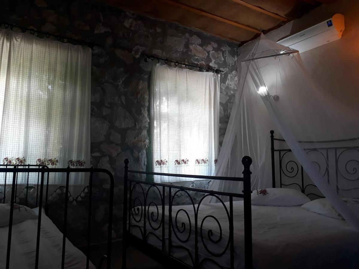 Otantik Tas Ev Dalaman Exterior foto